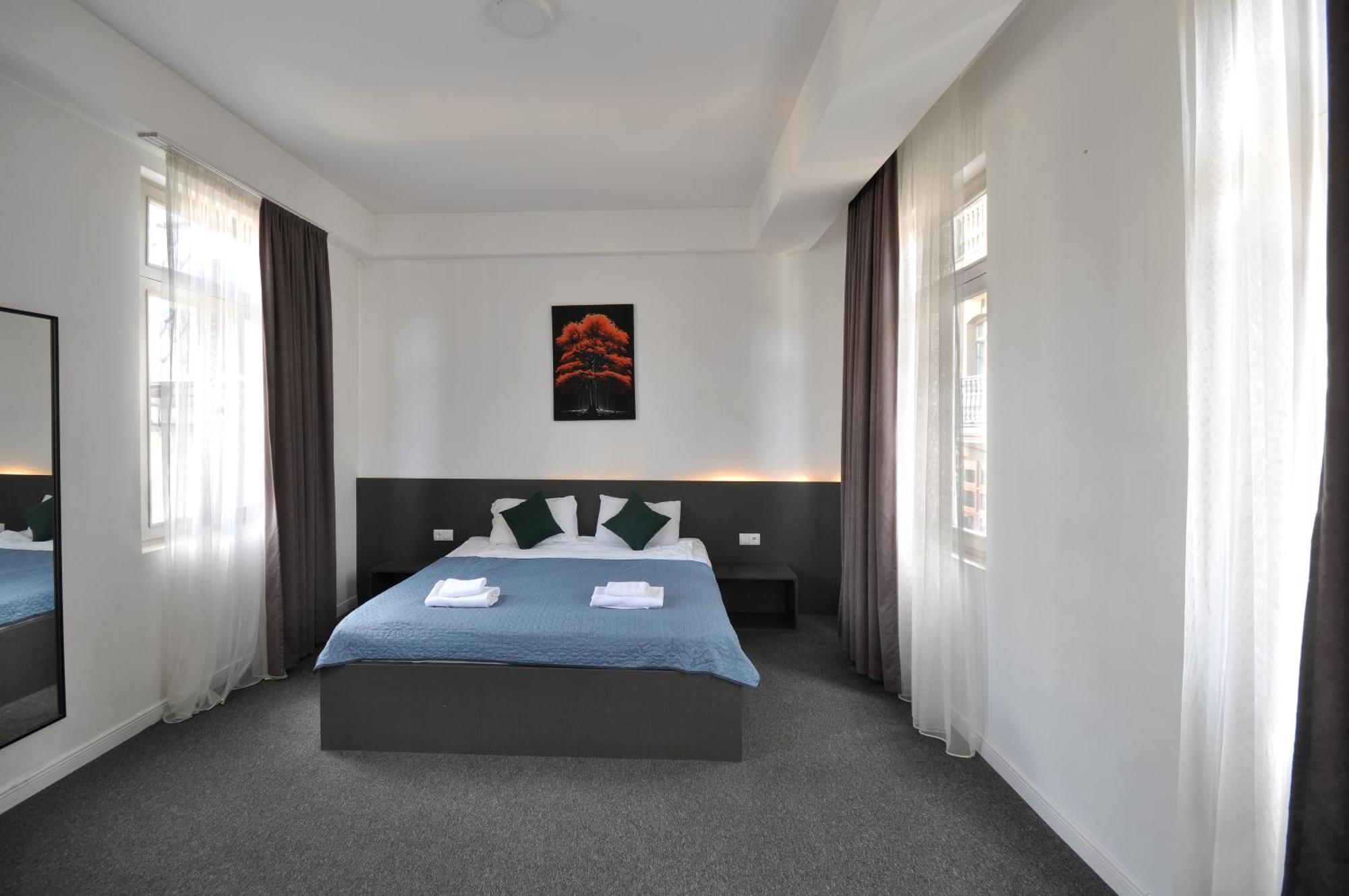 Meidan Inn Tbilisi Exterior photo