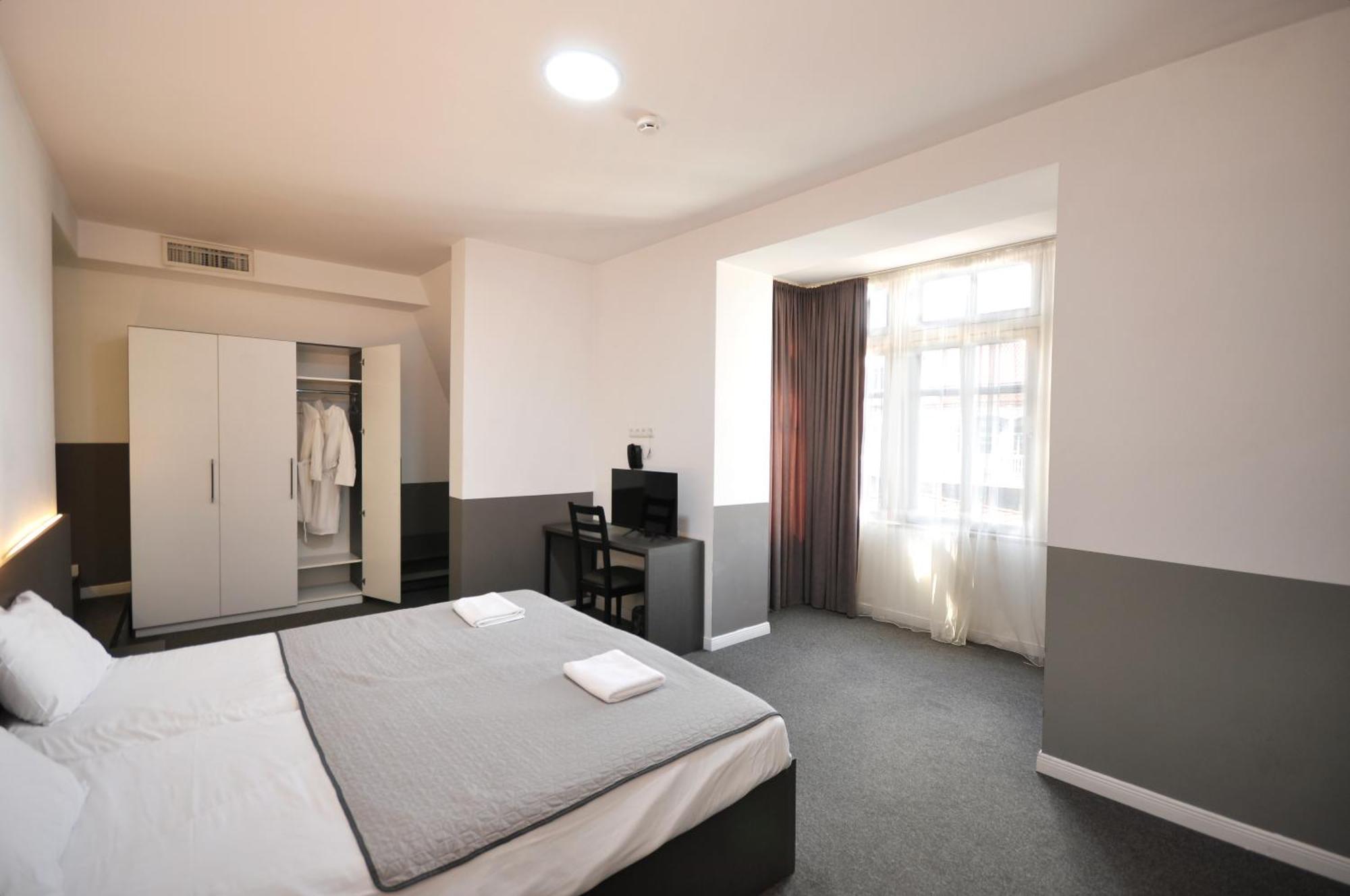 Meidan Inn Tbilisi Exterior photo