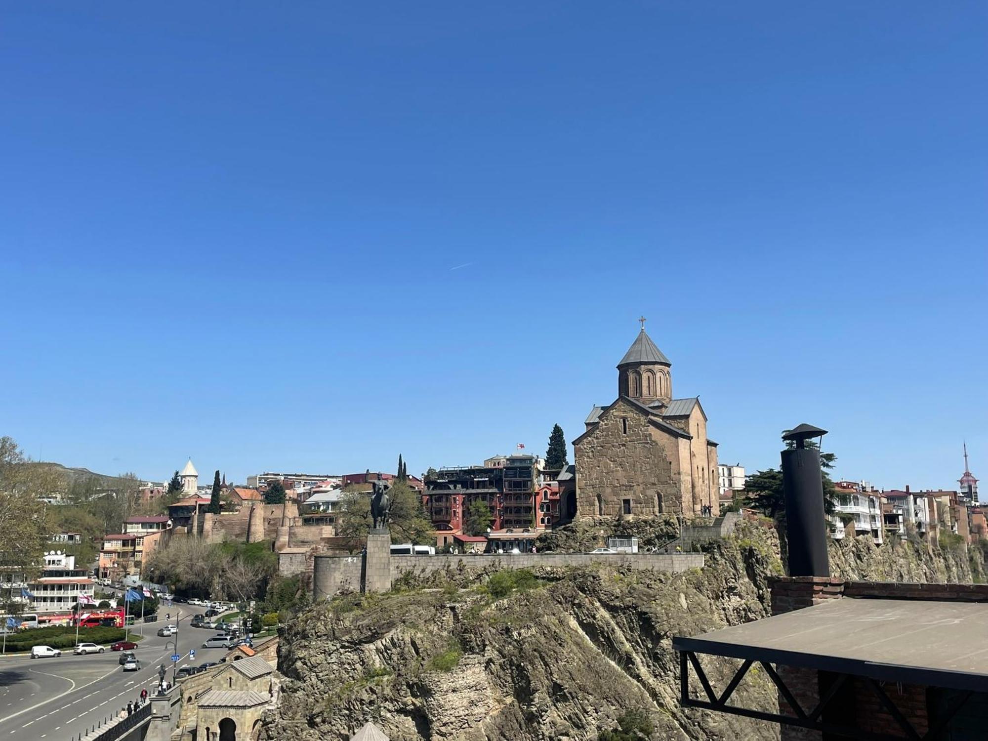 Meidan Inn Tbilisi Exterior photo